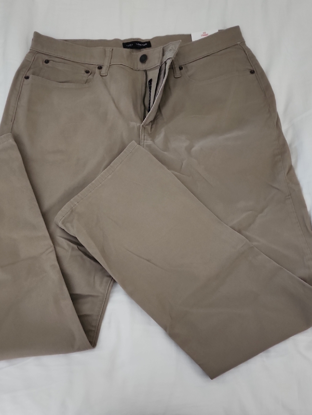 Lucky Brand Men's 223 Straight Khaki Pants